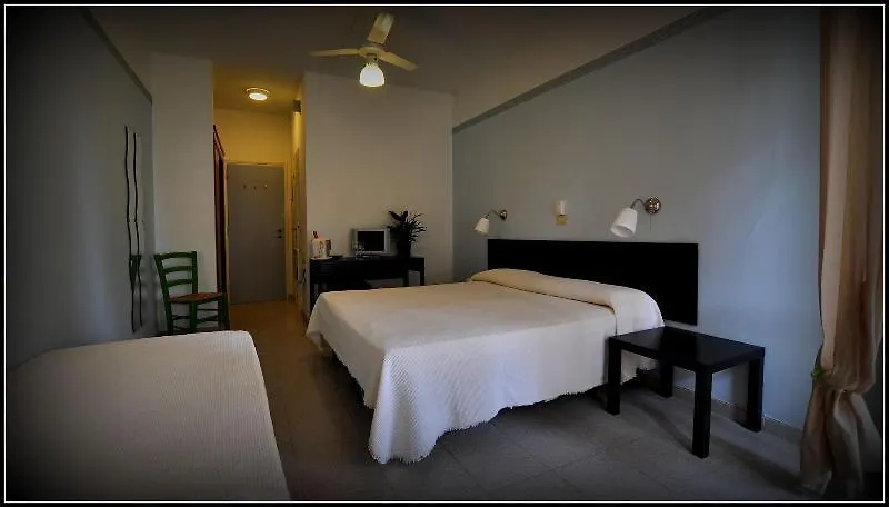 ***  Hotel Monna Lisa Procchio  Italia