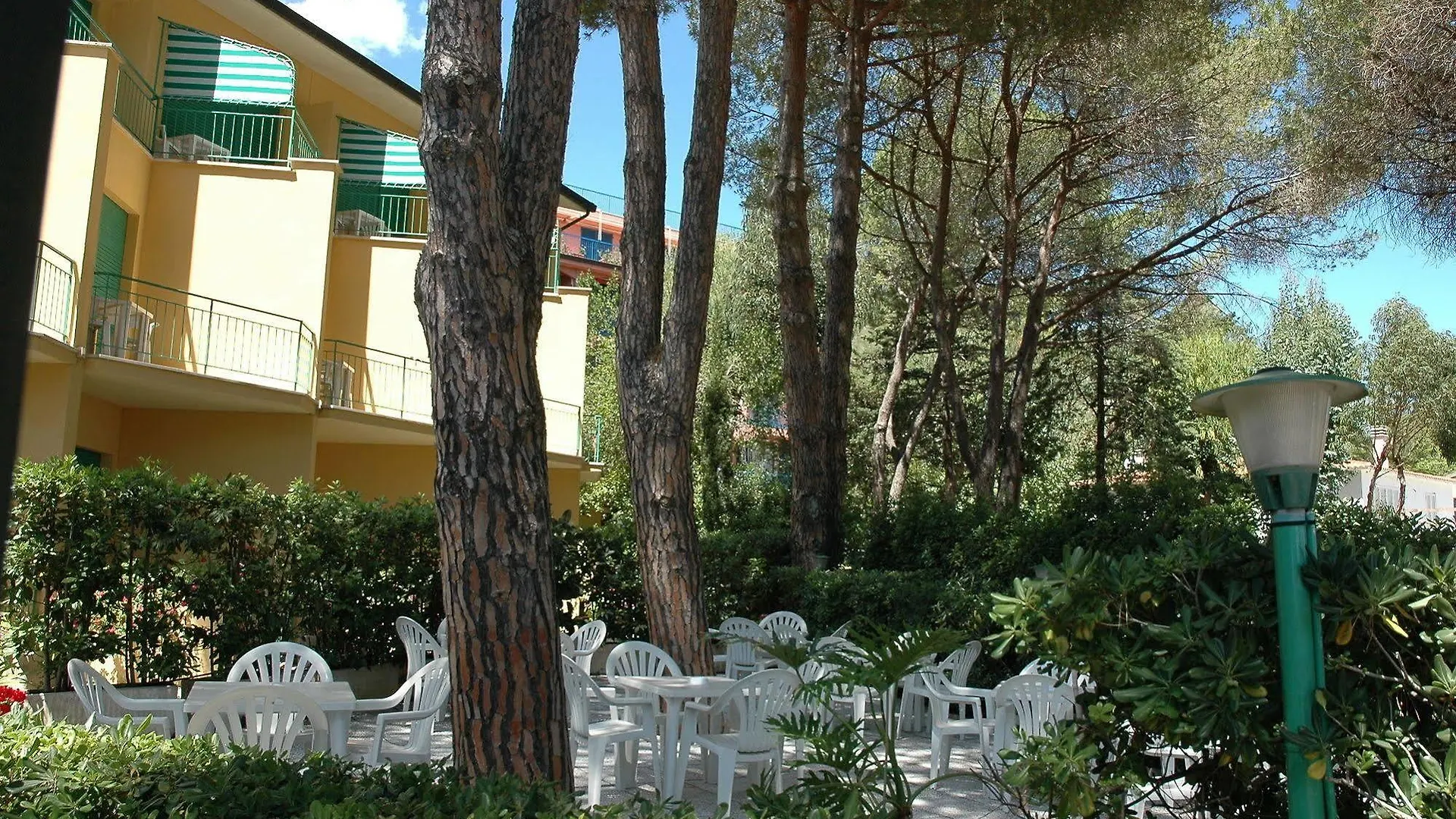 ***  Hotel Monna Lisa Procchio  Italia